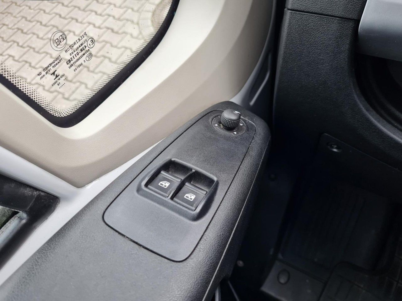 Carrinha de contentor Fiat Ducato 35 Koffer 150 maxi Multijet Klima: foto 12