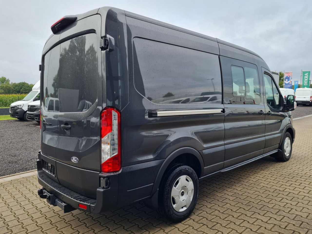 Ford Transit 3,5t Kasten Doka TDCi L3 Trend AHK Kamera - Furgão, Carrinha cabine dupla: foto 5 Ford Transit 3,5t Kasten Doka TDCi L3 Trend AHK Kamera - Furgão, Carrinha cabine dupla: foto 5