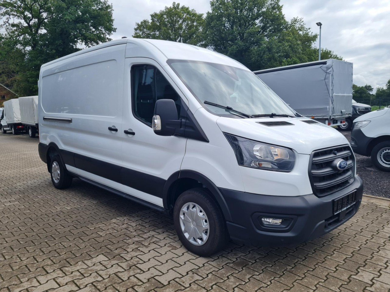 Ford Transit 350 Kasten AG L3H2 Trend KLIMA PDC TEMPOMAT - Furgão: foto 3 Ford Transit 350 Kasten AG L3H2 Trend KLIMA PDC TEMPOMAT - Furgão: foto 3