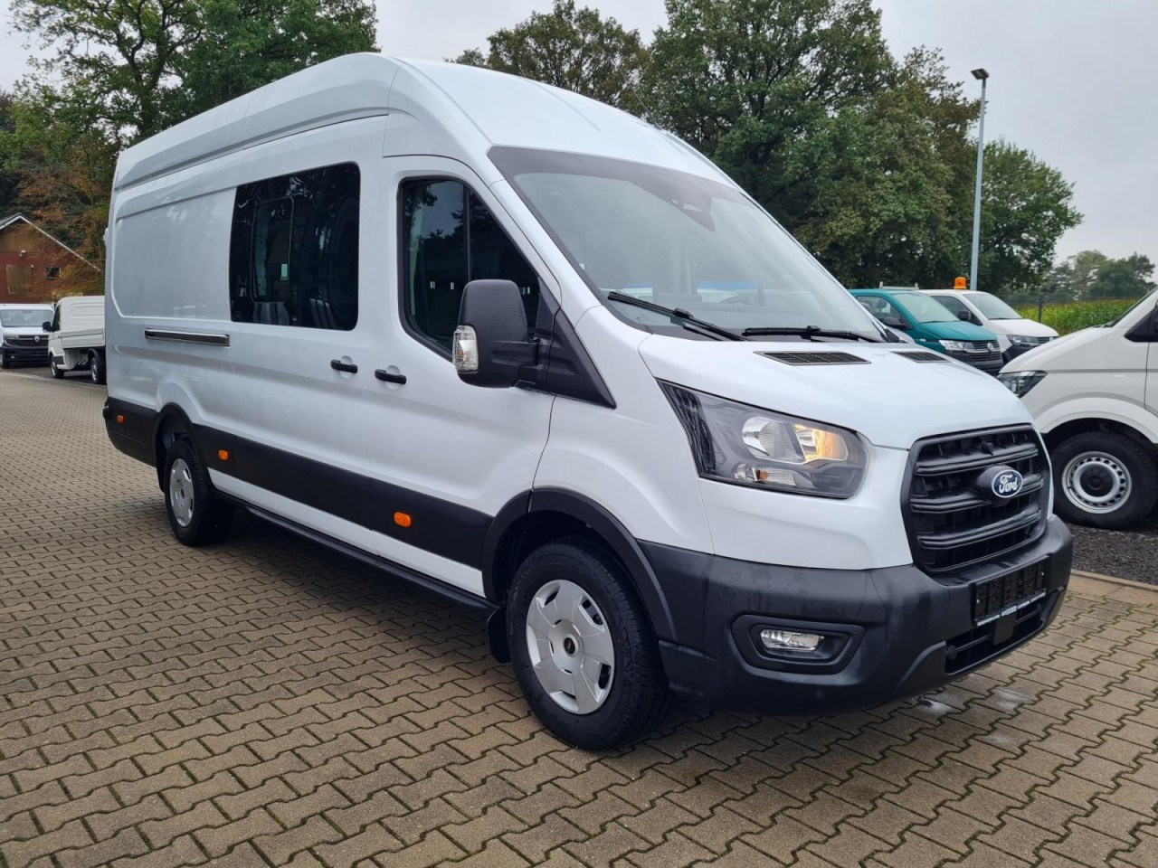 Ford Transit 350 Kasten Doka L4H3 Trend 4x4 AHK KAMERA - Furgão, Carrinha cabine dupla: foto 3 Ford Transit 350 Kasten Doka L4H3 Trend 4x4 AHK KAMERA - Furgão, Carrinha cabine dupla: foto 3