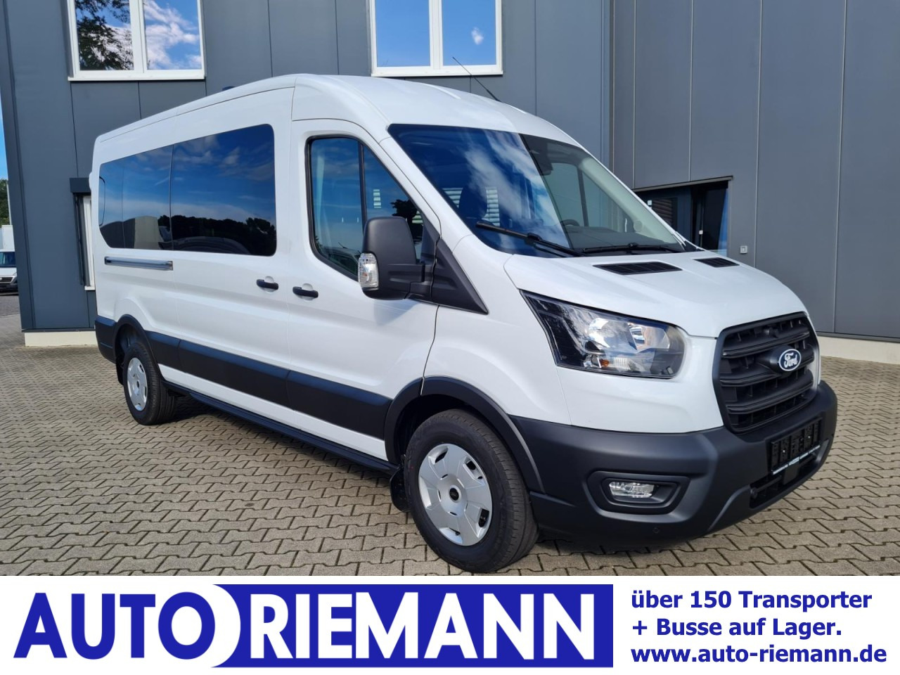 Ford Transit 350 Kombi TDCi L3 AG Trend 9 Sitze AHK KAMERA - Micro-ônibus, Furgão de passageiros: foto 1 Ford Transit 350 Kombi TDCi L3 AG Trend 9 Sitze AHK KAMERA - Micro-ônibus, Furgão de passageiros: foto 1