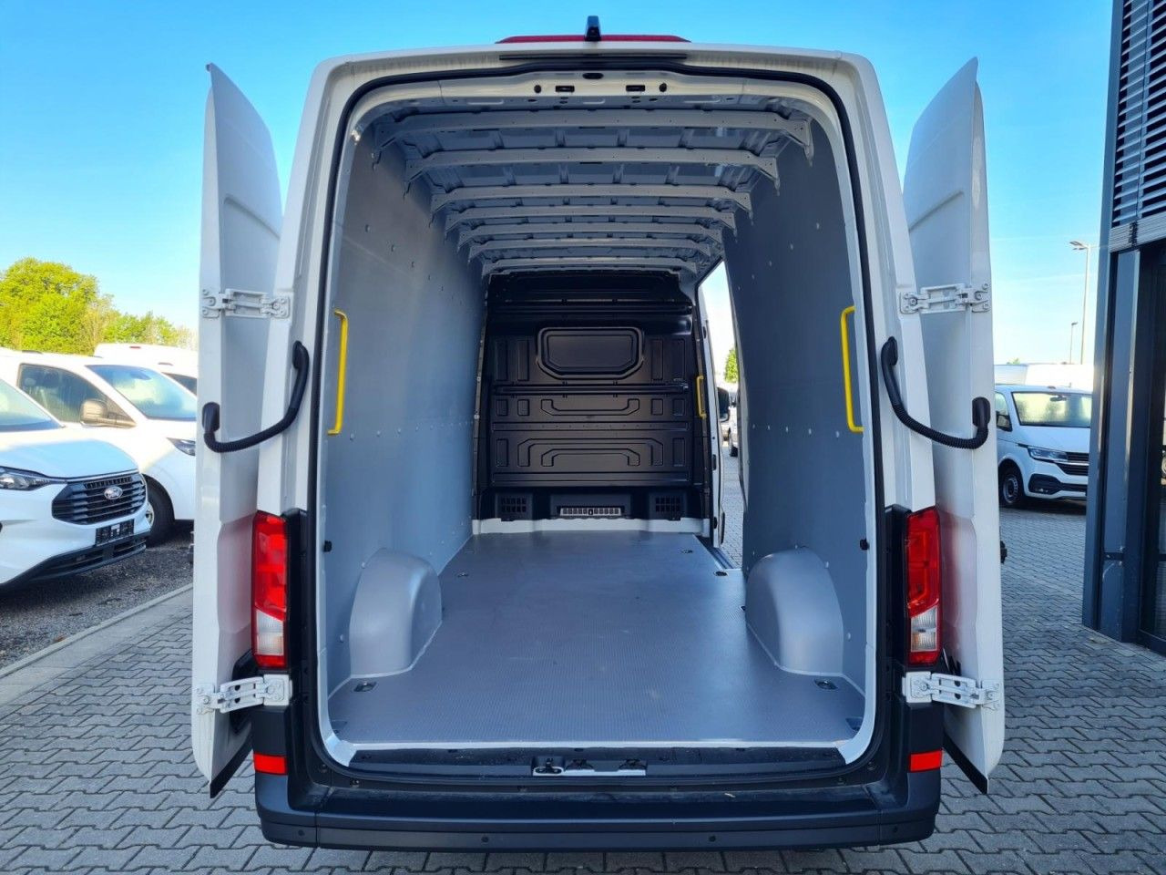 MAN TGE 3.140 TDi Kasten L4H3 lang LED, Holzboden - Furgão: foto 5 MAN TGE 3.140 TDi Kasten L4H3 lang LED, Holzboden - Furgão: foto 5