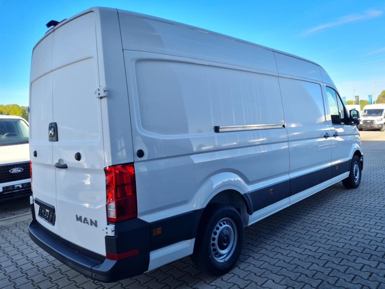 Man TGE 3.140 Kasten lang L4H3 KAMERA LED HOLZLADEBODEN - Furgão: foto 4 Man TGE 3.140 Kasten lang L4H3 KAMERA LED HOLZLADEBODEN - Furgão: foto 4