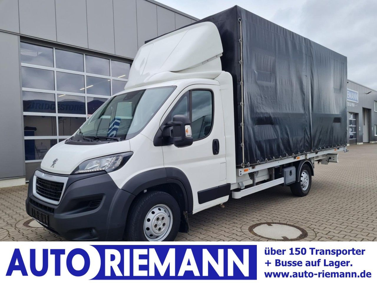 Peugeot Boxer 3,5t Pritsche Plane 2.2 HDi L4 435 - Furgão de toldo: foto 1 Peugeot Boxer 3,5t Pritsche Plane 2.2 HDi L4 435 - Furgão de toldo: foto 1