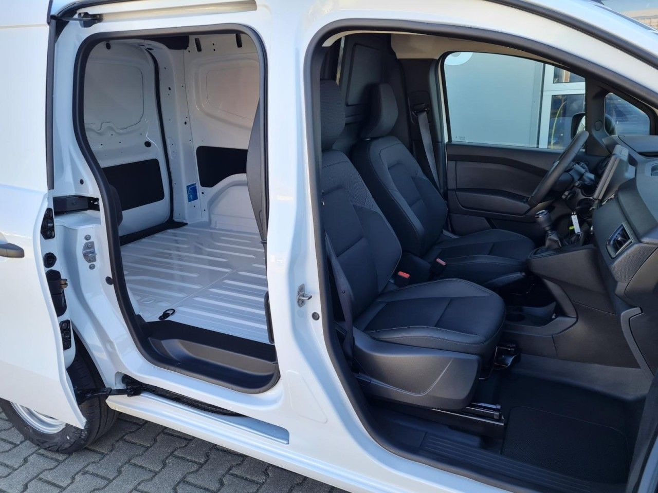 Renault Kangoo Van Start1.3 TCe 100 KLIMA TEMPOMAT - Furgão compacto: foto 4 Renault Kangoo Van Start1.3 TCe 100 KLIMA TEMPOMAT - Furgão compacto: foto 4