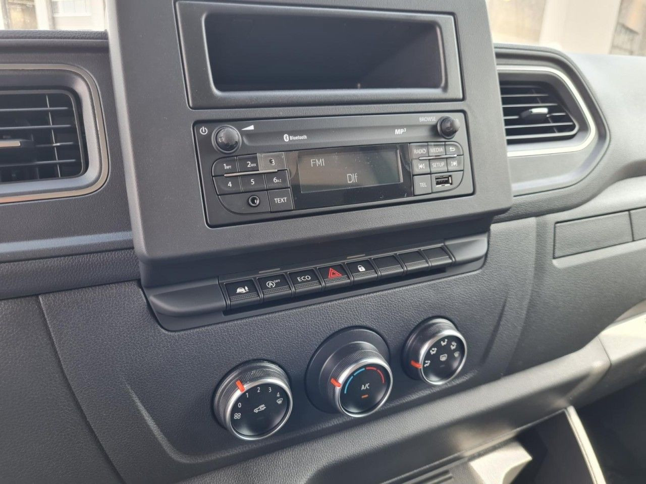 Furgão de toldo Renault Master 3,5 Pritsche Schiebe Plane Schlafkab.: foto 10