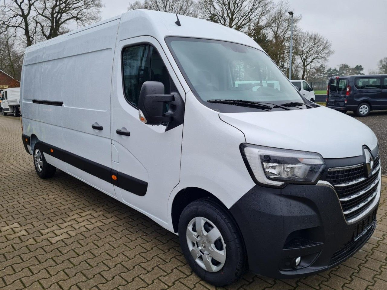 Renault Master 35 Kasten L3H2 PDC KLIMA KOMFORT Navi App - Furgão: foto 3 Renault Master 35 Kasten L3H2 PDC KLIMA KOMFORT Navi App - Furgão: foto 3