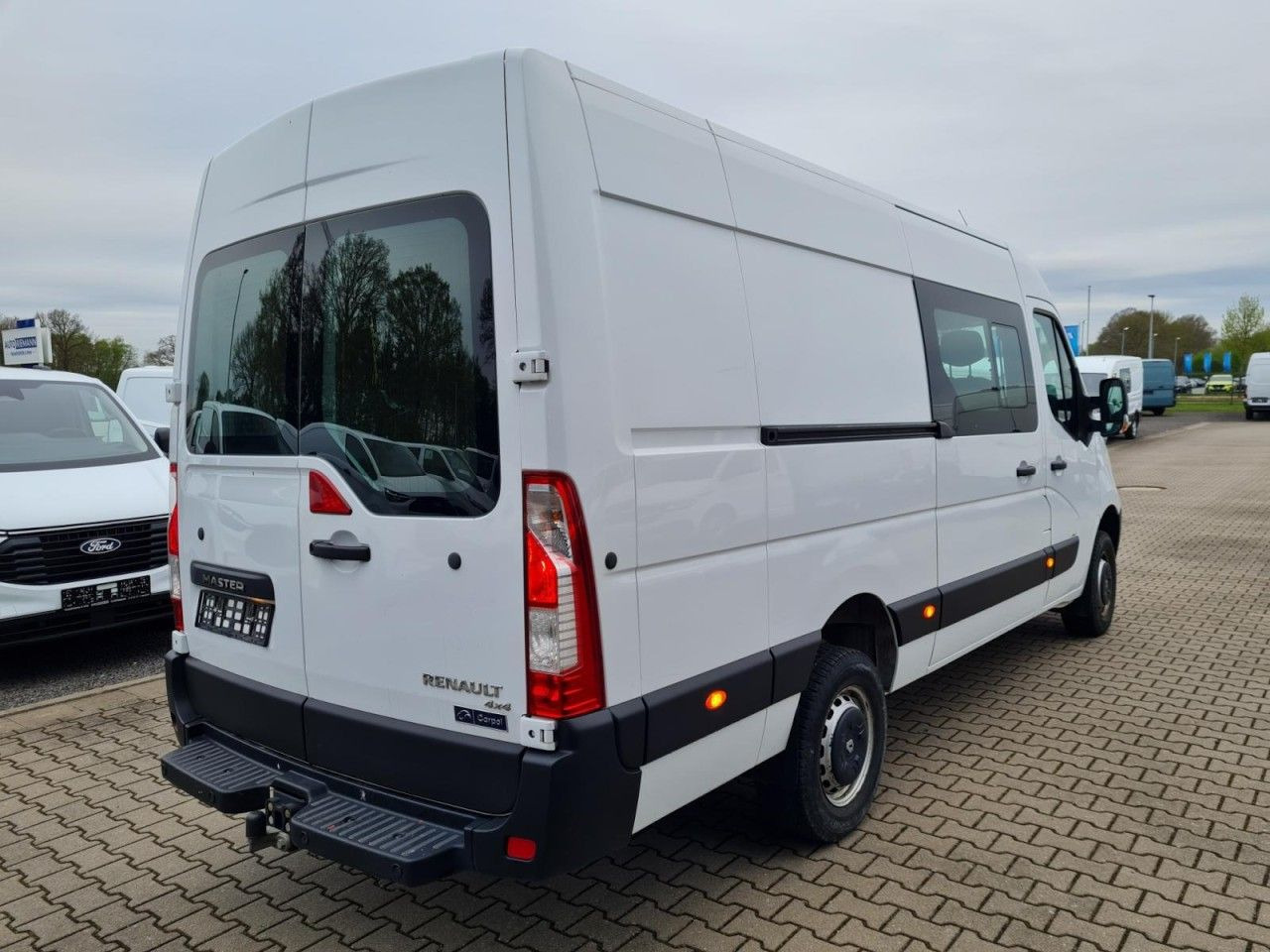Renault Master 35 Kasten LR Doka 6-Sitze 4x4 Allrad AHK - Furgão, Carrinha cabine dupla: foto 4 Renault Master 35 Kasten LR Doka 6-Sitze 4x4 Allrad AHK - Furgão, Carrinha cabine dupla: foto 4