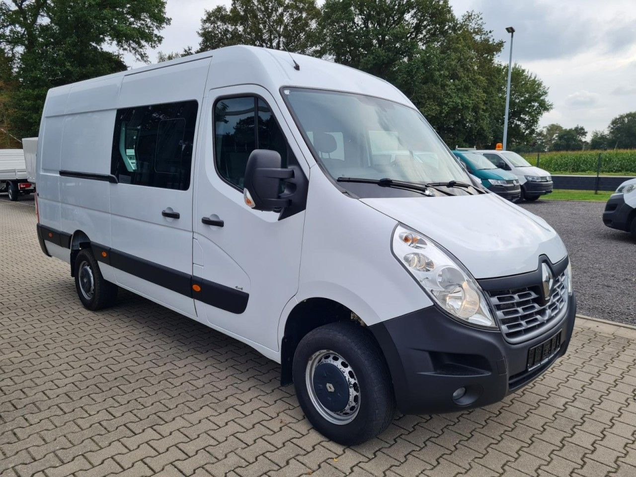 Renault Master 35 Kasten LR Doka 6-Sitze 4x4 Allrad AHK - Furgão, Carrinha cabine dupla: foto 3 Renault Master 35 Kasten LR Doka 6-Sitze 4x4 Allrad AHK - Furgão, Carrinha cabine dupla: foto 3