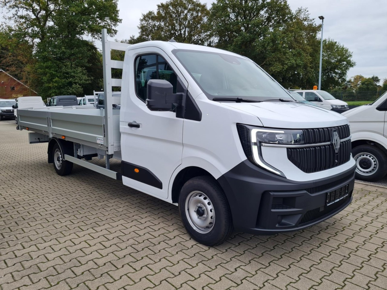 Renault Master 35 Pritsche extra lang 4.85 m KLIMA TEMPOMAT - Furgão caixa aberta: foto 3 Renault Master 35 Pritsche extra lang 4.85 m KLIMA TEMPOMAT - Furgão caixa aberta: foto 3