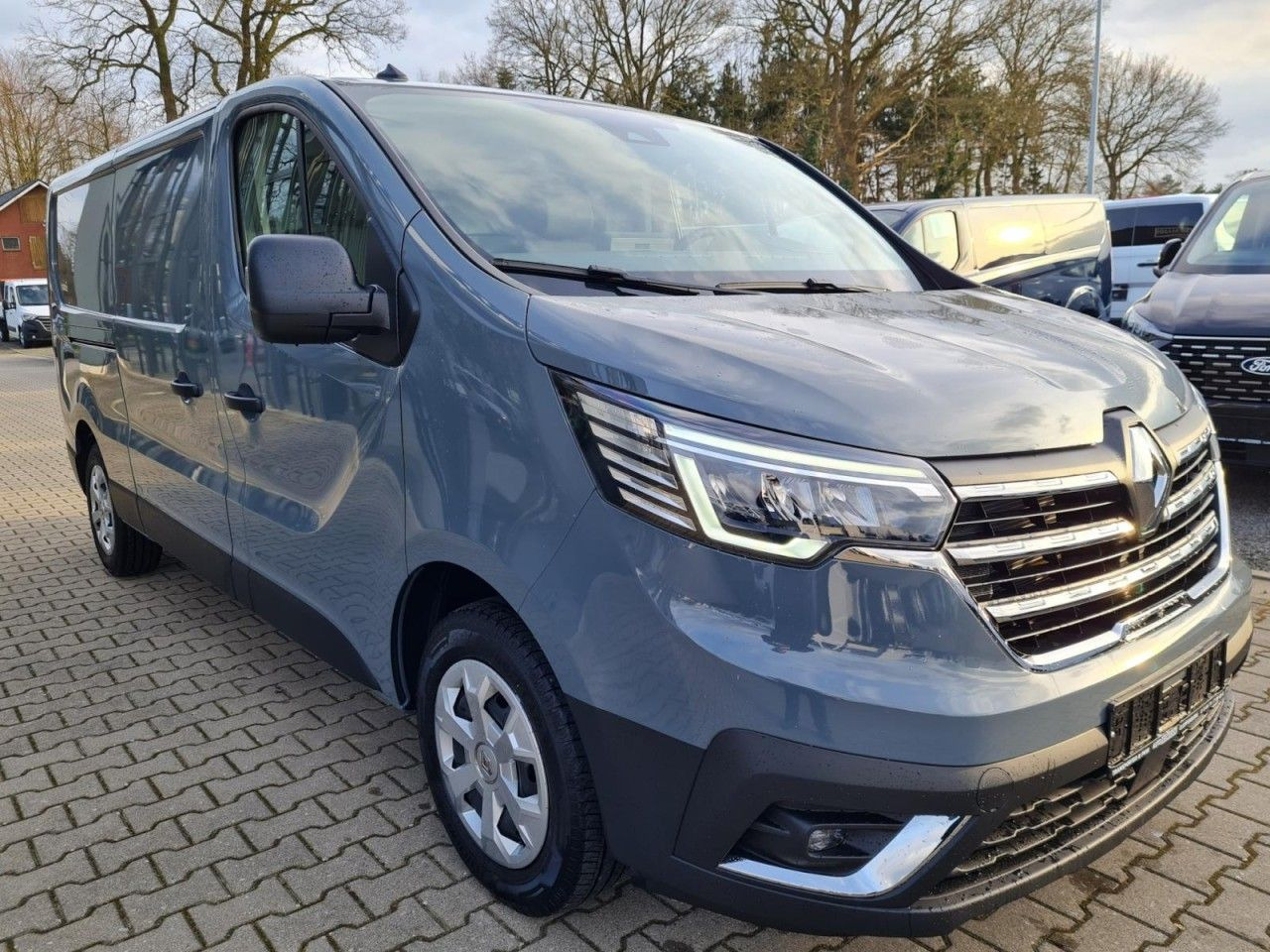 Renault Trafic Kasten 3,0t L2 Advance AHK KLIMA LED PDC - Furgão compacto: foto 3 Renault Trafic Kasten 3,0t L2 Advance AHK KLIMA LED PDC - Furgão compacto: foto 3