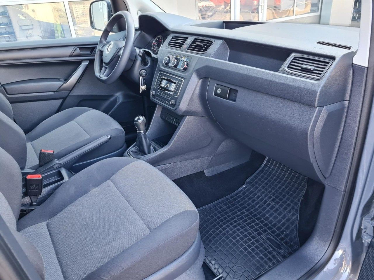 Automóvel Volkswagen Caddy 4Motion TDi Kombi 5-Sitze REGALSYSTEM TEMP: foto 14