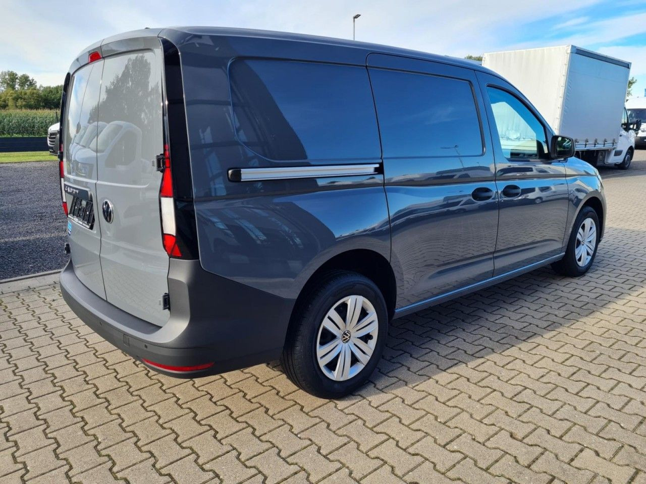 Volkswagen Caddy Kasten Cargo TDI Maxi PDC KLIMA TEMPOMAT - Furgão compacto: foto 4 Volkswagen Caddy Kasten Cargo TDI Maxi PDC KLIMA TEMPOMAT - Furgão compacto: foto 4