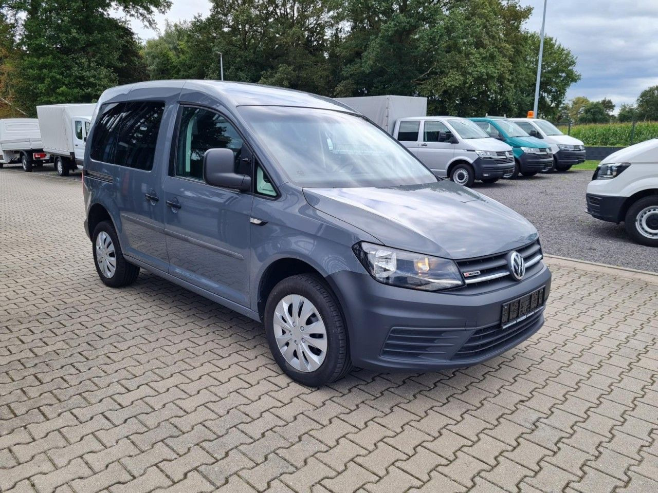 Volkswagen Caddy Kombi 4Motion TDi 5-Sitze KLIMA STHZ TEMPO - Furgão de passageiros: foto 3 Volkswagen Caddy Kombi 4Motion TDi 5-Sitze KLIMA STHZ TEMPO - Furgão de passageiros: foto 3