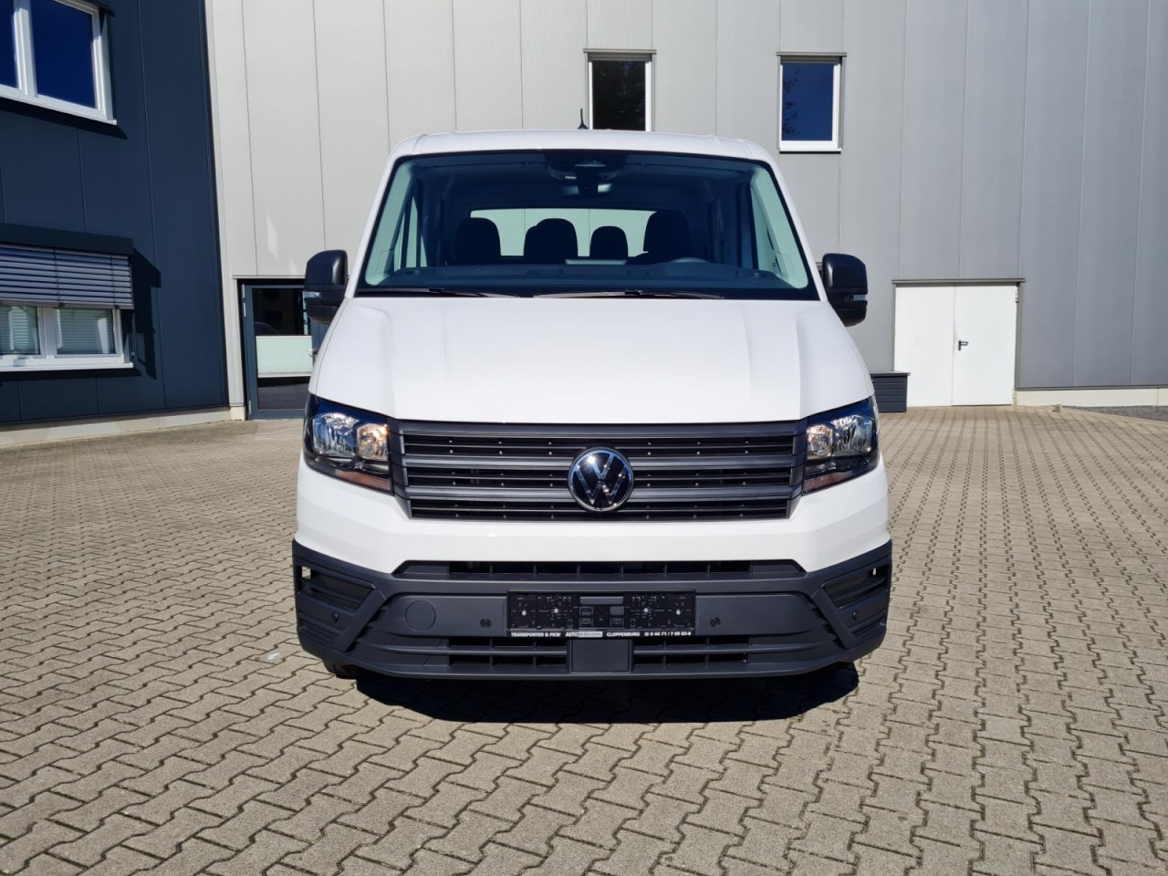 Volkswagen Crafter 35 DOKA 7-Sitze lang L4 KLIMA TEMPOMAT - Furgão caixa aberta, Carrinha cabine dupla: foto 2 Volkswagen Crafter 35 DOKA 7-Sitze lang L4 KLIMA TEMPOMAT - Furgão caixa aberta, Carrinha cabine dupla: foto 2