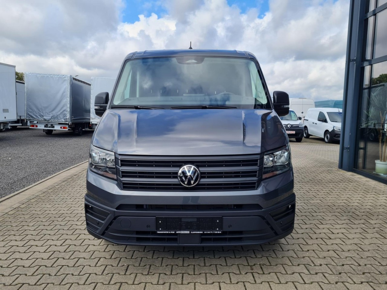 Volkswagen Crafter 35 Doka 7-Sitze MAXI L4 KLIMA TEMPOMAT - Furgão caixa aberta, Carrinha cabine dupla: foto 2 Volkswagen Crafter 35 Doka 7-Sitze MAXI L4 KLIMA TEMPOMAT - Furgão caixa aberta, Carrinha cabine dupla: foto 2