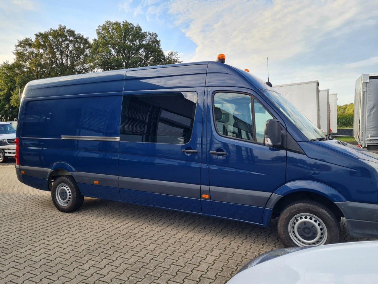 Volkswagen Crafter 35 Kasten Doka 5 Sitze AHK 3.5to REGALSY - Furgão, Carrinha cabine dupla: foto 3 Volkswagen Crafter 35 Kasten Doka 5 Sitze AHK 3.5to REGALSY - Furgão, Carrinha cabine dupla: foto 3