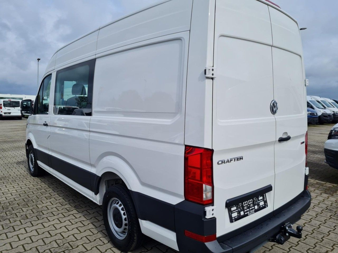 Volkswagen Crafter 35 Kasten PLUS MIXTO DOKA 4motion L3H3 - Furgão, Carrinha cabine dupla: foto 5 Volkswagen Crafter 35 Kasten PLUS MIXTO DOKA 4motion L3H3 - Furgão, Carrinha cabine dupla: foto 5