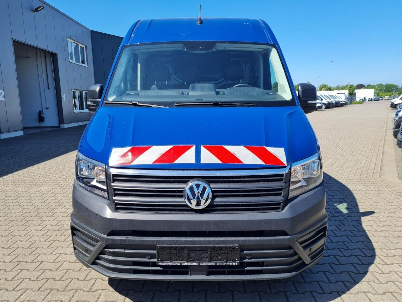 Volkswagen Crafter 35 Kasten TDI MR L3H3 RWD AHK - Furgão: foto 2 Volkswagen Crafter 35 Kasten TDI MR L3H3 RWD AHK - Furgão: foto 2