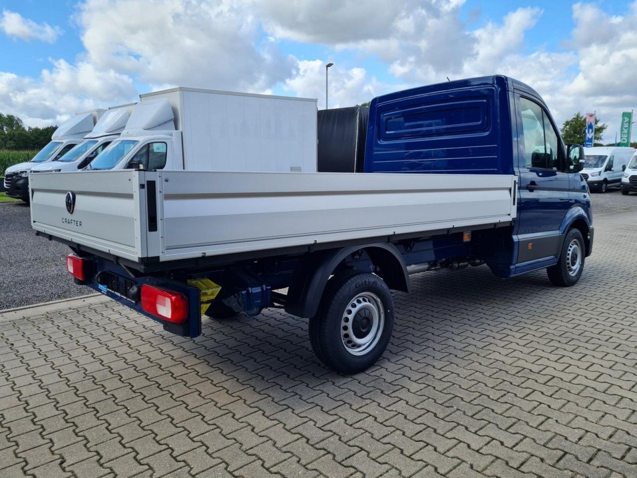 Volkswagen Crafter 35 Pritsche TDI L3 KLIMA TEMPOMAT 3 Sitz - Furgão caixa aberta: foto 4 Volkswagen Crafter 35 Pritsche TDI L3 KLIMA TEMPOMAT 3 Sitz - Furgão caixa aberta: foto 4