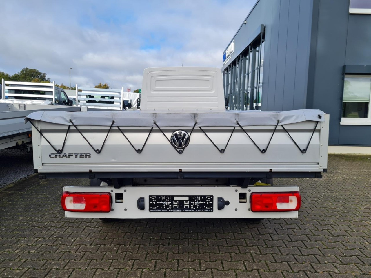 Volkswagen Crafter 35 Pritsche Tdi lang L4 KLIMA - Furgão caixa aberta: foto 5 Volkswagen Crafter 35 Pritsche Tdi lang L4 KLIMA - Furgão caixa aberta: foto 5