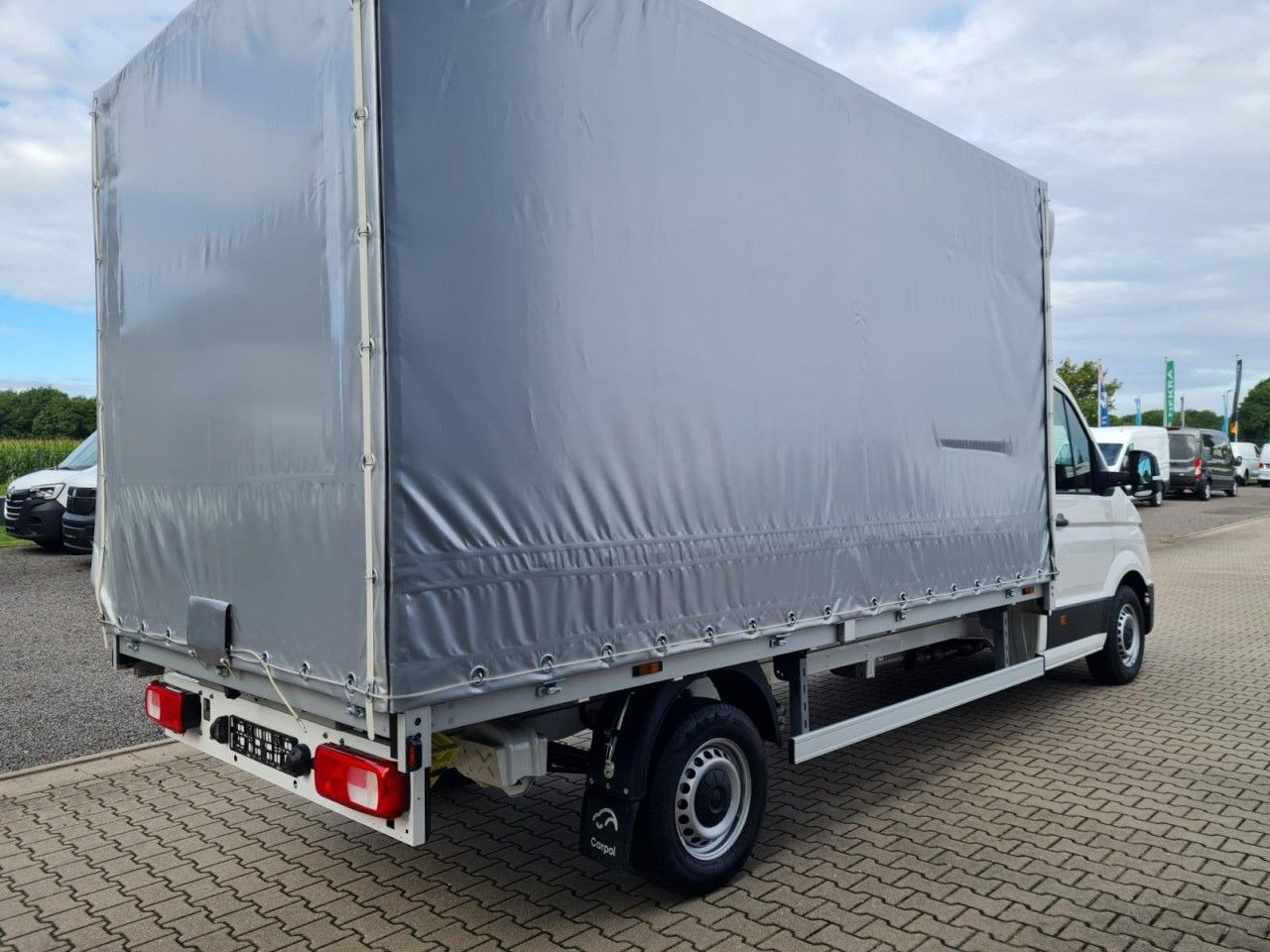 Volkswagen Crafter 35 TDI Pritsche Schiebe Plane ERGO LED T - Furgão de toldo: foto 4 Volkswagen Crafter 35 TDI Pritsche Schiebe Plane ERGO LED T - Furgão de toldo: foto 4