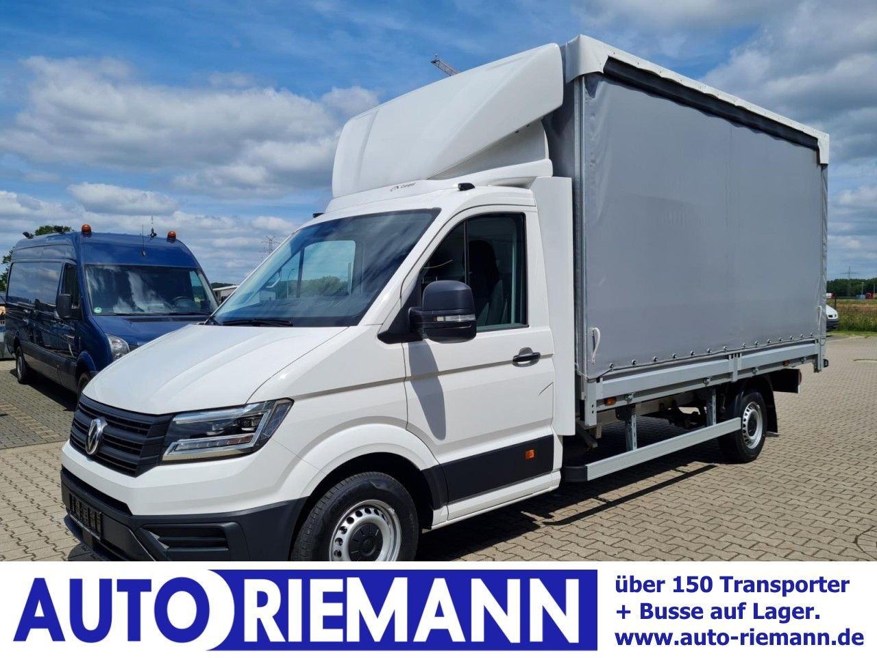 Volkswagen Crafter 35 TDI Pritsche Schiebe Plane LED TEMPOM - Furgão de toldo: foto 1 Volkswagen Crafter 35 TDI Pritsche Schiebe Plane LED TEMPOM - Furgão de toldo: foto 1