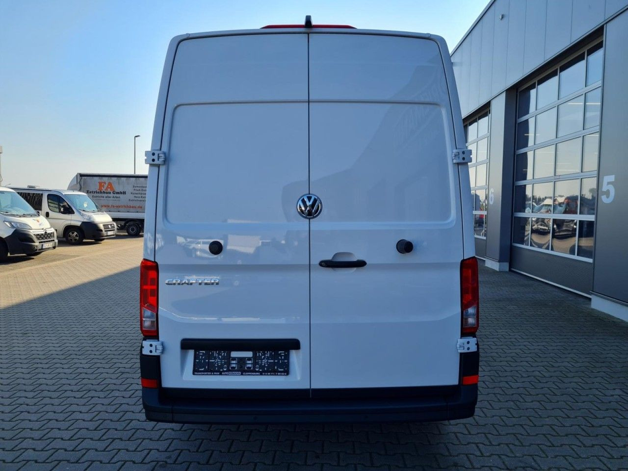Volkswagen Crafter Kasten TDi MR Automatik KAMERA TEMPOMAT - Furgão compacto: foto 5 Volkswagen Crafter Kasten TDi MR Automatik KAMERA TEMPOMAT - Furgão compacto: foto 5
