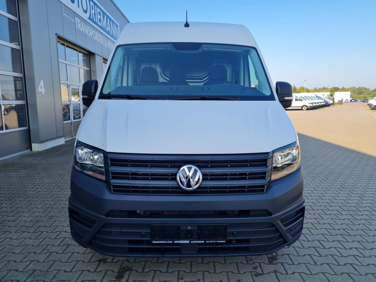 Volkswagen Crafter Kasten TDi MR Automatik KAMERA TEMPOMAT - Furgão compacto: foto 2 Volkswagen Crafter Kasten TDi MR Automatik KAMERA TEMPOMAT - Furgão compacto: foto 2