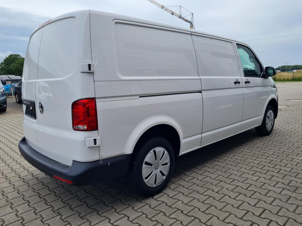 Volkswagen T6.1 Kasten lang DSG KLIMA KOMFORT ACC TEMPO PDC - Furgão compacto: foto 4 Volkswagen T6.1 Kasten lang DSG KLIMA KOMFORT ACC TEMPO PDC - Furgão compacto: foto 4