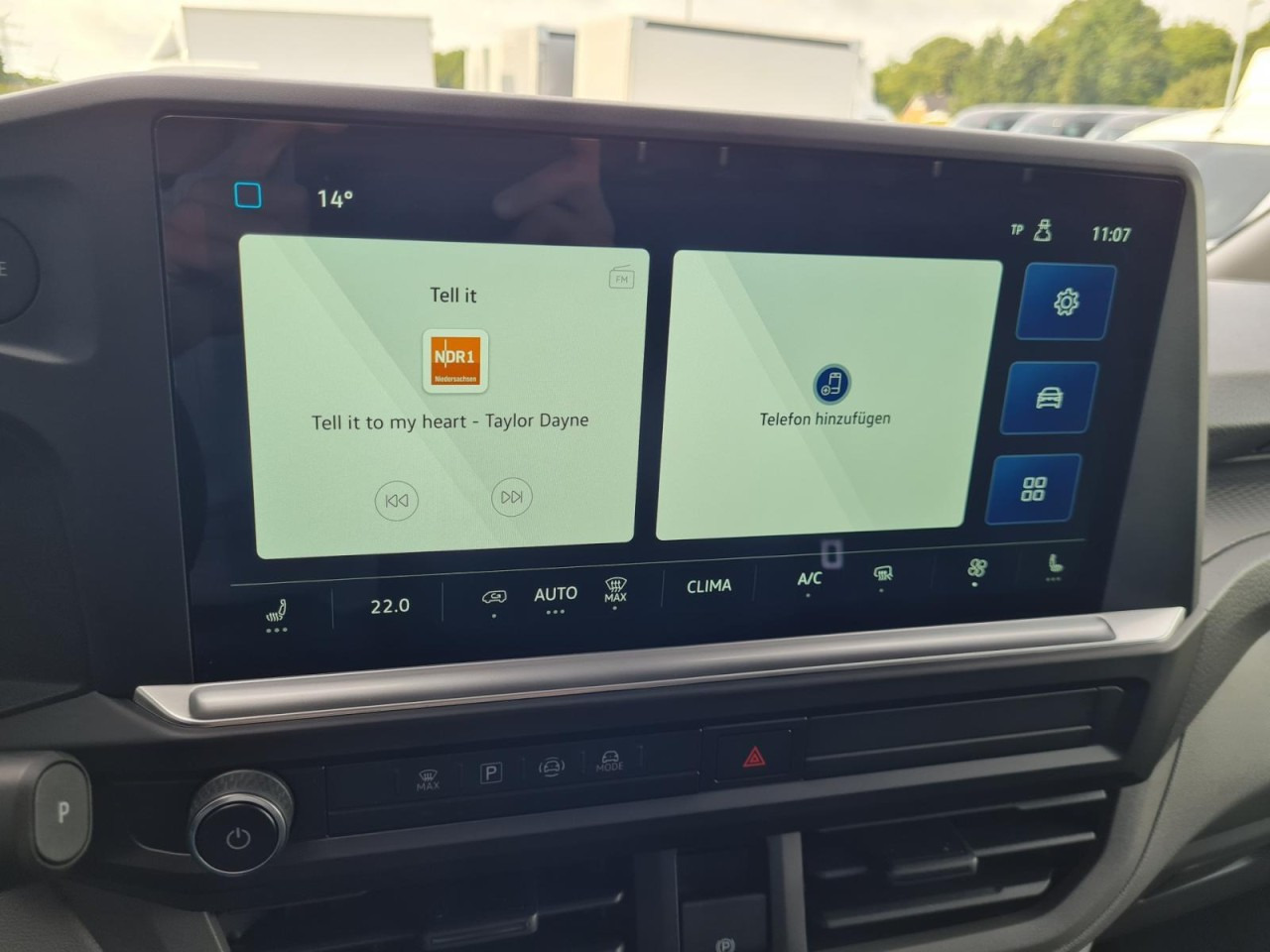 Furgão compacto Volkswagen T7 Transporter Kasten TDi AG L2 AHK KLIMA KAMERA LED: foto 15