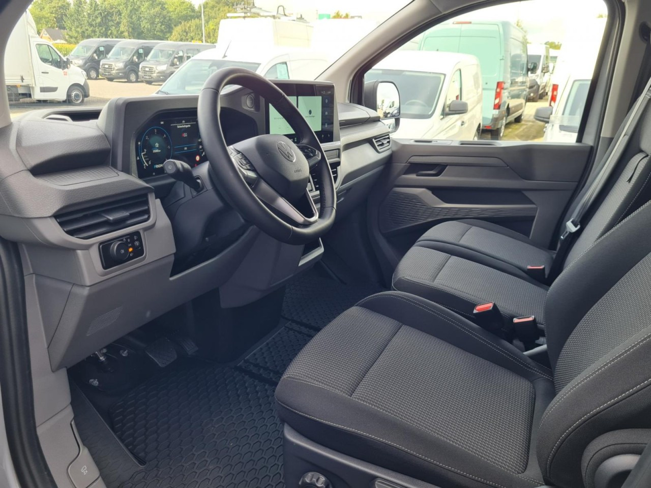 Furgão compacto Volkswagen T7 Transporter Kasten TDi AG L2 AHK KLIMA KAMERA LED: foto 9