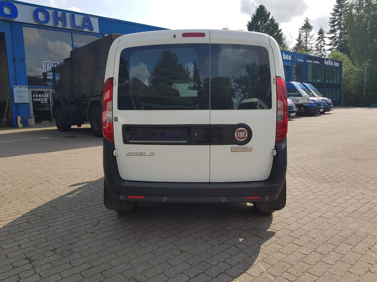 Fiat Doblo Kastenwagen SX 1.3 Klima, Radio mit Nav... - Furgão de passageiros: foto 4 Fiat Doblo Kastenwagen SX 1.3 Klima, Radio mit Nav... - Furgão de passageiros: foto 4