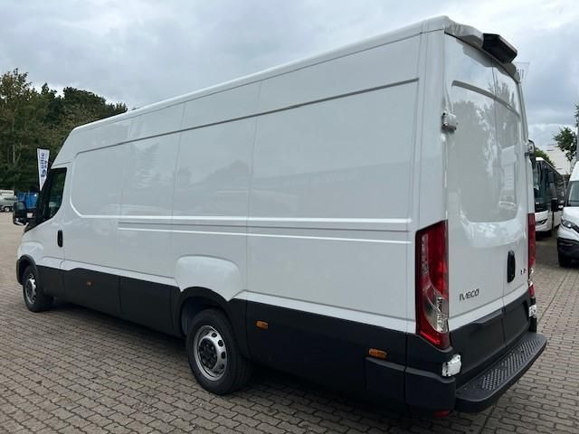 Iveco Daily 35S16A8V 4100 Automatik - Furgão: foto 5 Iveco Daily 35S16A8V 4100 Automatik - Furgão: foto 5