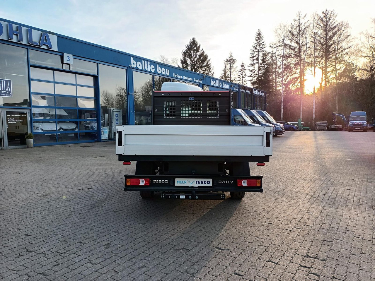 Iveco Daily 35S16H3.0 Pritsche,AHK, Rückfahrkamera... - Furgão caixa aberta: foto 3 Iveco Daily 35S16H3.0 Pritsche,AHK, Rückfahrkamera... - Furgão caixa aberta: foto 3