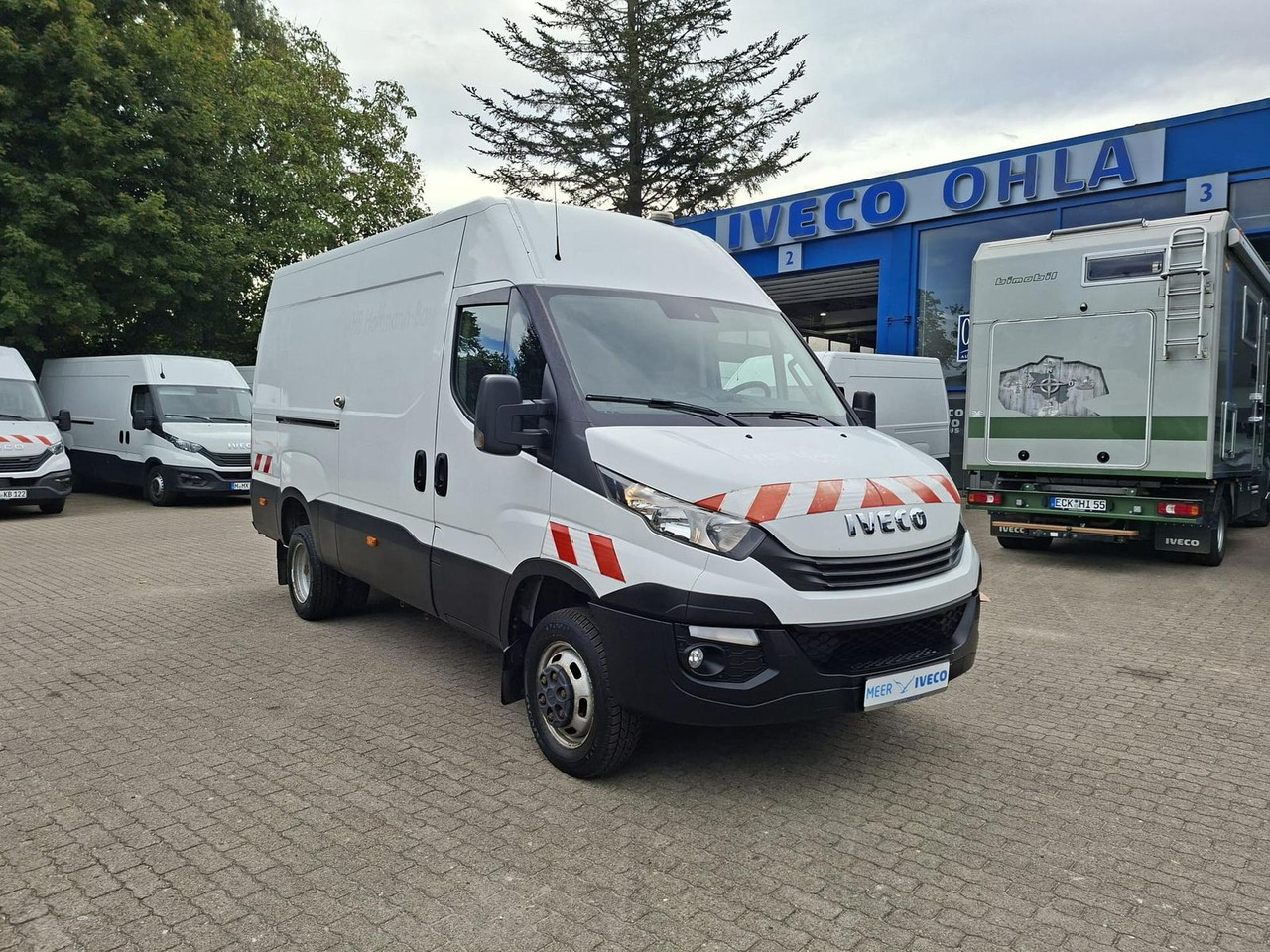 Locação de  Iveco Daily 50C18HA8 V AHK, RADIO, KLIMA, 132 kW (1... Iveco Daily 50C18HA8 V AHK, RADIO, KLIMA, 132 kW (1...: foto 10
