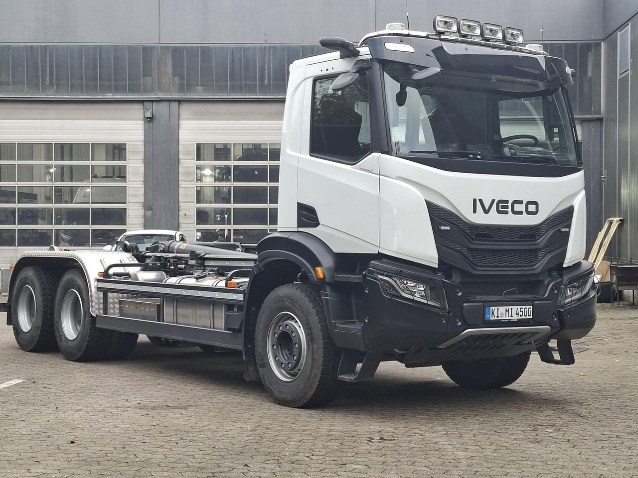 Iveco X-Way AD300X46Z/P HR OFF MEILER ABROLLKIPPER ... - Caminhão basculante: foto 1 Iveco X-Way AD300X46Z/P HR OFF MEILER ABROLLKIPPER ... - Caminhão basculante: foto 1