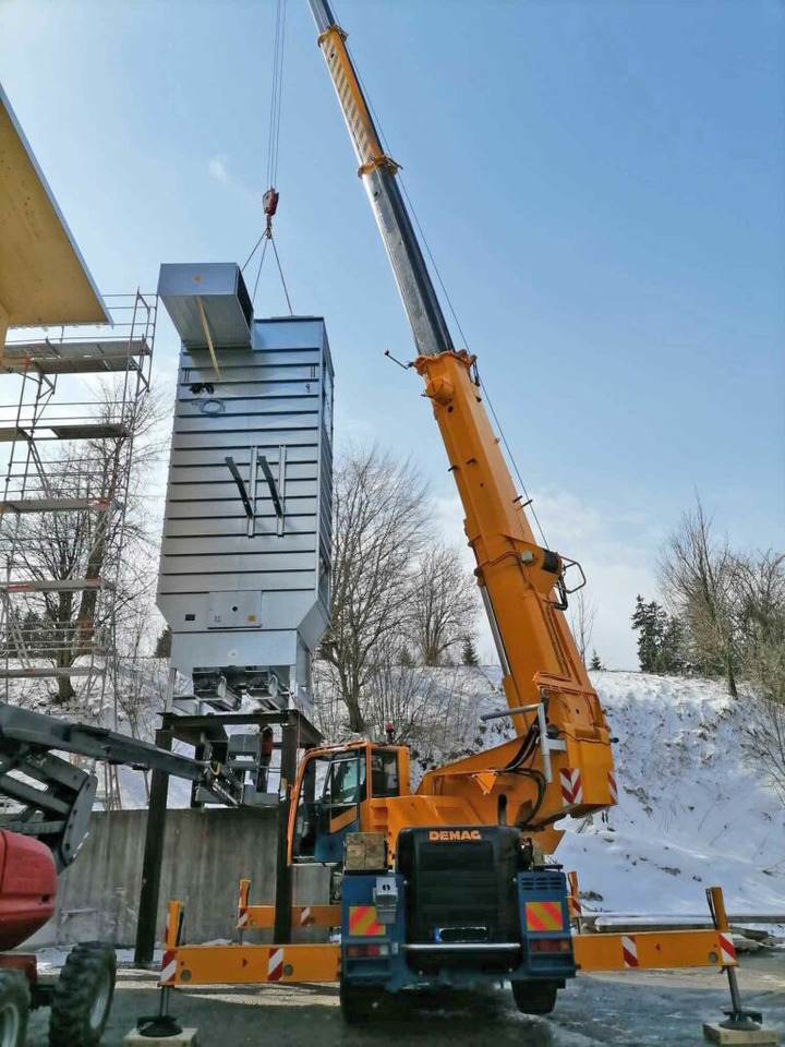 Demag AC25 – mobile crane / Mobilkran - Guindaste móvel: foto 1 Demag AC25 – mobile crane / Mobilkran - Guindaste móvel: foto 1