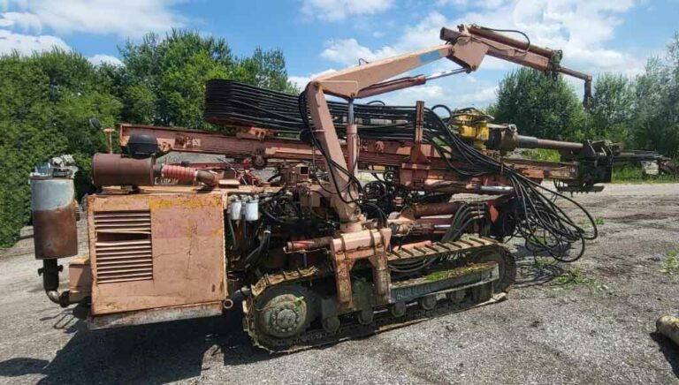 Klemm KR806 – Drilling Rig / Bohrgerät - Máquina de perfuração: foto 1 Klemm KR806 – Drilling Rig / Bohrgerät - Máquina de perfuração: foto 1
