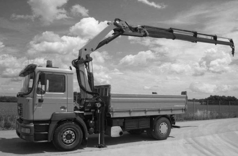 MAN 18.414 mit Palfinger PK 21000 – tipper truck / Kipper - Caminhão basculante, Caminhão grua: foto 1 MAN 18.414 mit Palfinger PK 21000 – tipper truck / Kipper - Caminhão basculante, Caminhão grua: foto 1