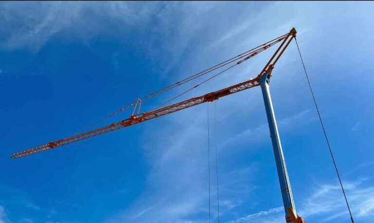 Potain IGO50 – self-erecting crane / Schnellmontagekran - Grua automontante: foto 1 Potain IGO50 – self-erecting crane / Schnellmontagekran - Grua automontante: foto 1