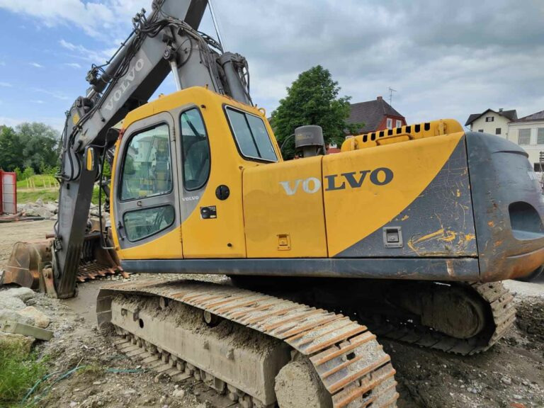 Volvo EC210 LC – excavator / Kettenbagger - Escavadora de rastos: foto 1 Volvo EC210 LC – excavator / Kettenbagger - Escavadora de rastos: foto 1