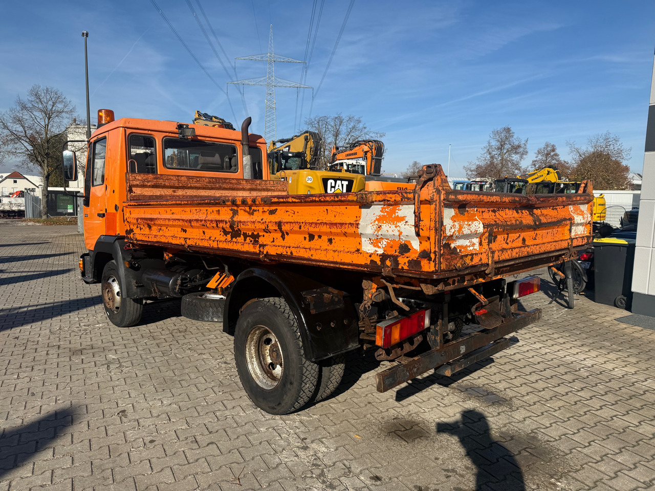 MAN 8.163 L2000 3-Seiten-Kipper AHK - Caminhão basculante: foto 5 MAN 8.163 L2000 3-Seiten-Kipper AHK - Caminhão basculante: foto 5