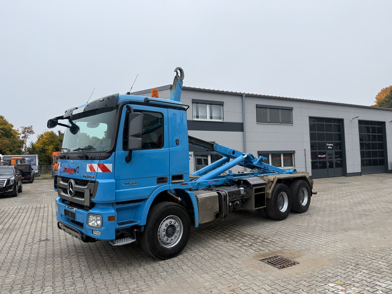 Mercedes-Benz 2646 Actros Abrollkipper Meiller AHK - Caminhão polibenne: foto 3 Mercedes-Benz 2646 Actros Abrollkipper Meiller AHK - Caminhão polibenne: foto 3