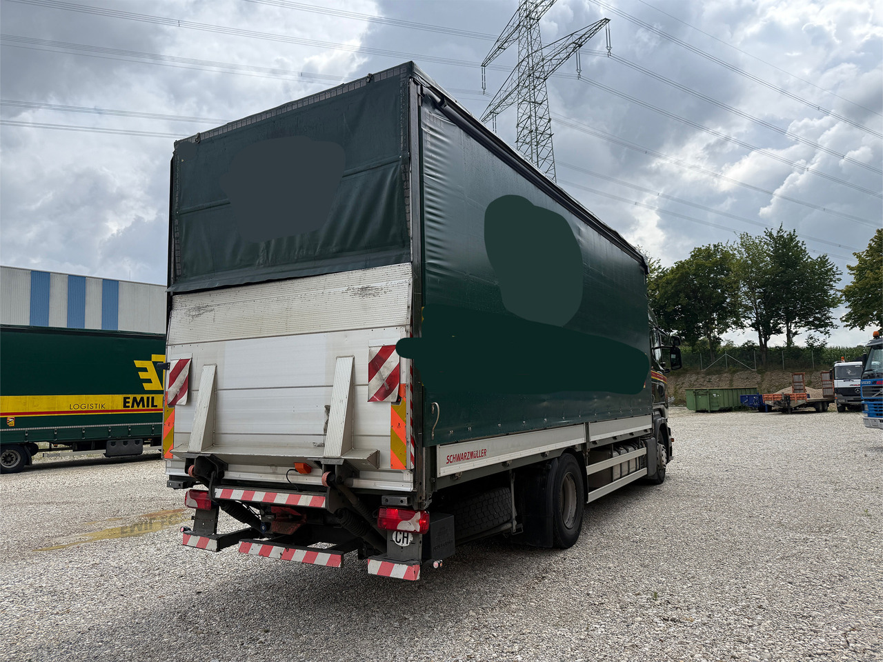 Scania R450 Gardine+Bordwand+Edscha AHK LBW - Caminhão com lona: foto 4 Scania R450 Gardine+Bordwand+Edscha AHK LBW - Caminhão com lona: foto 4