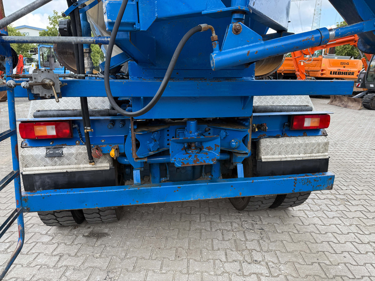 Volvo FM420 Wechselsystem Kipper Betonmischer - Caminhão betoneira: foto 5 Volvo FM420 Wechselsystem Kipper Betonmischer - Caminhão betoneira: foto 5