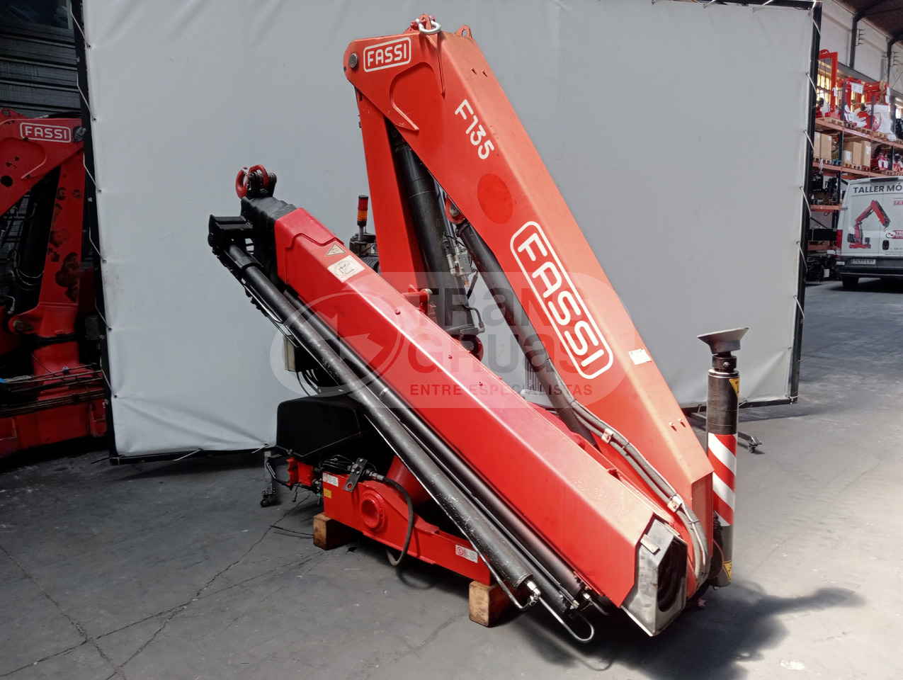 Grúa hidráulica Fassi F135A.0.25 E-ACTIVE - Grua para caminhão: foto 4 Grúa hidráulica Fassi F135A.0.25 E-ACTIVE - Grua para caminhão: foto 4