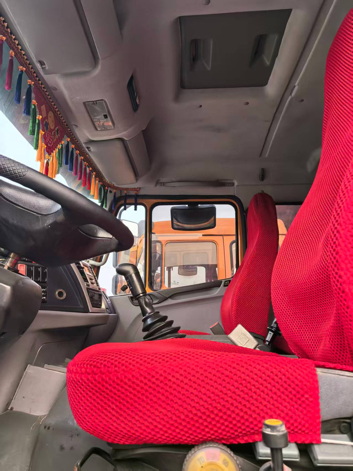 BEIBEN 8*4 Dump truck - Caminhão basculante: foto 5 BEIBEN 8*4 Dump truck - Caminhão basculante: foto 5