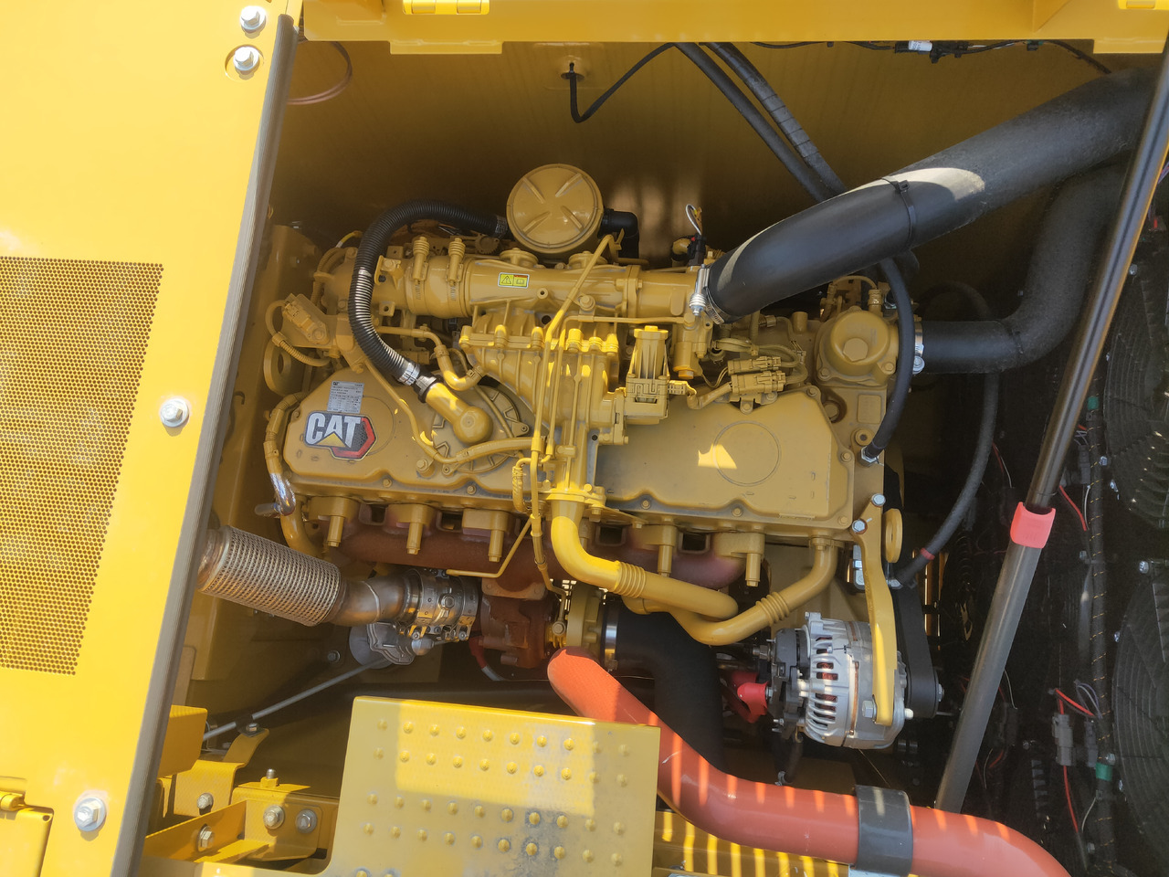Escavadora de rastos nuevo Caterpillar 326: foto 7