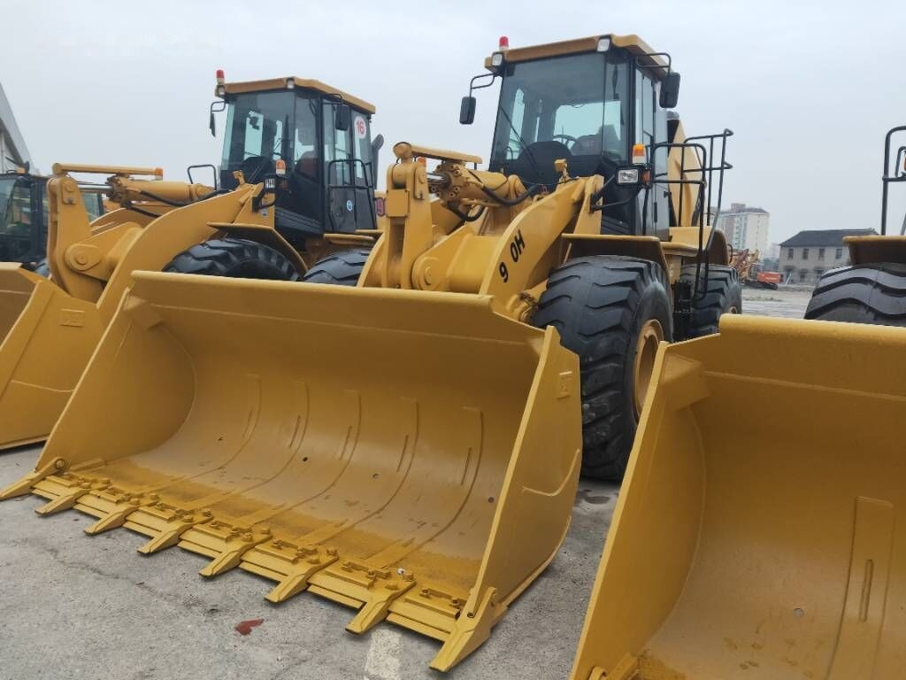 Carregadeira de rodas Caterpillar 966H: foto 8